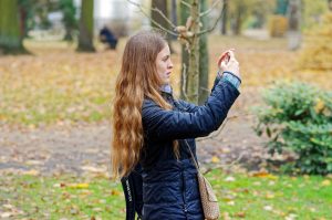 Routine capillaire : les soins pour vos cheveux colorés, secs et abîmés