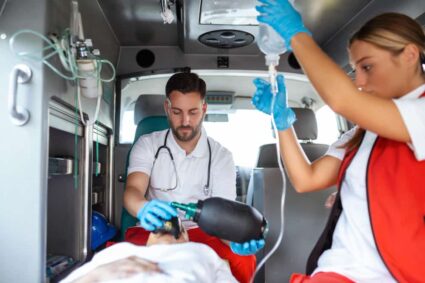 Quels sont les Équipement nécessaires pour un ambulancier ?
